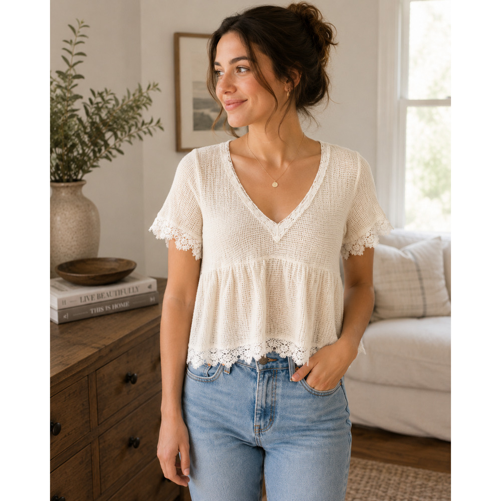 ZARA Crochet Knit Blouse Crop Top Short Sleeve V-Neck Trafaluc Collection Size M